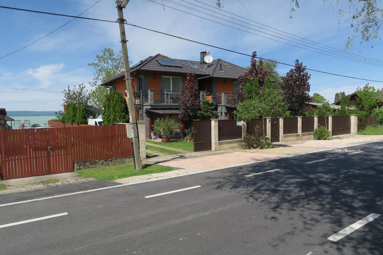Gránit Villa Balatonszarszo Exterior foto