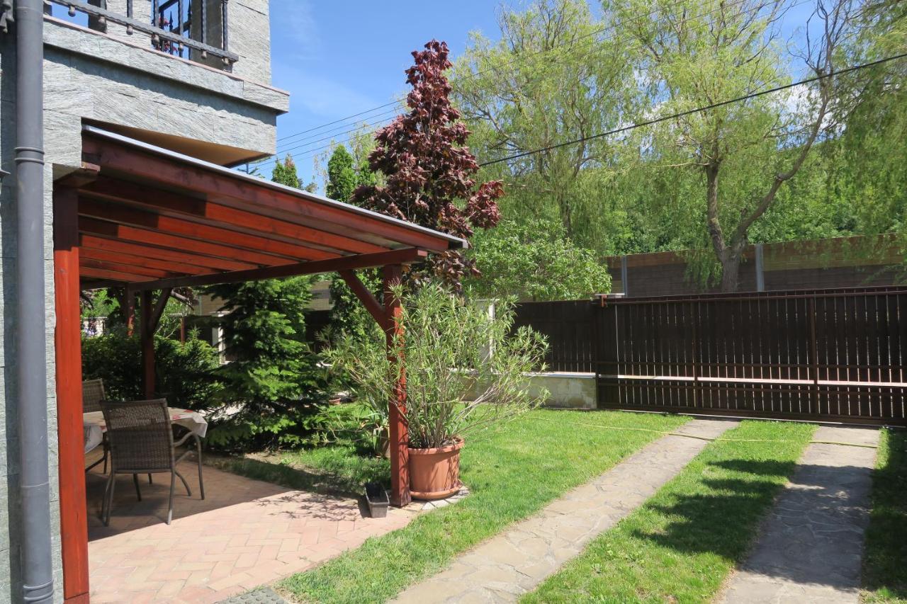 Gránit Villa Balatonszarszo Exterior foto