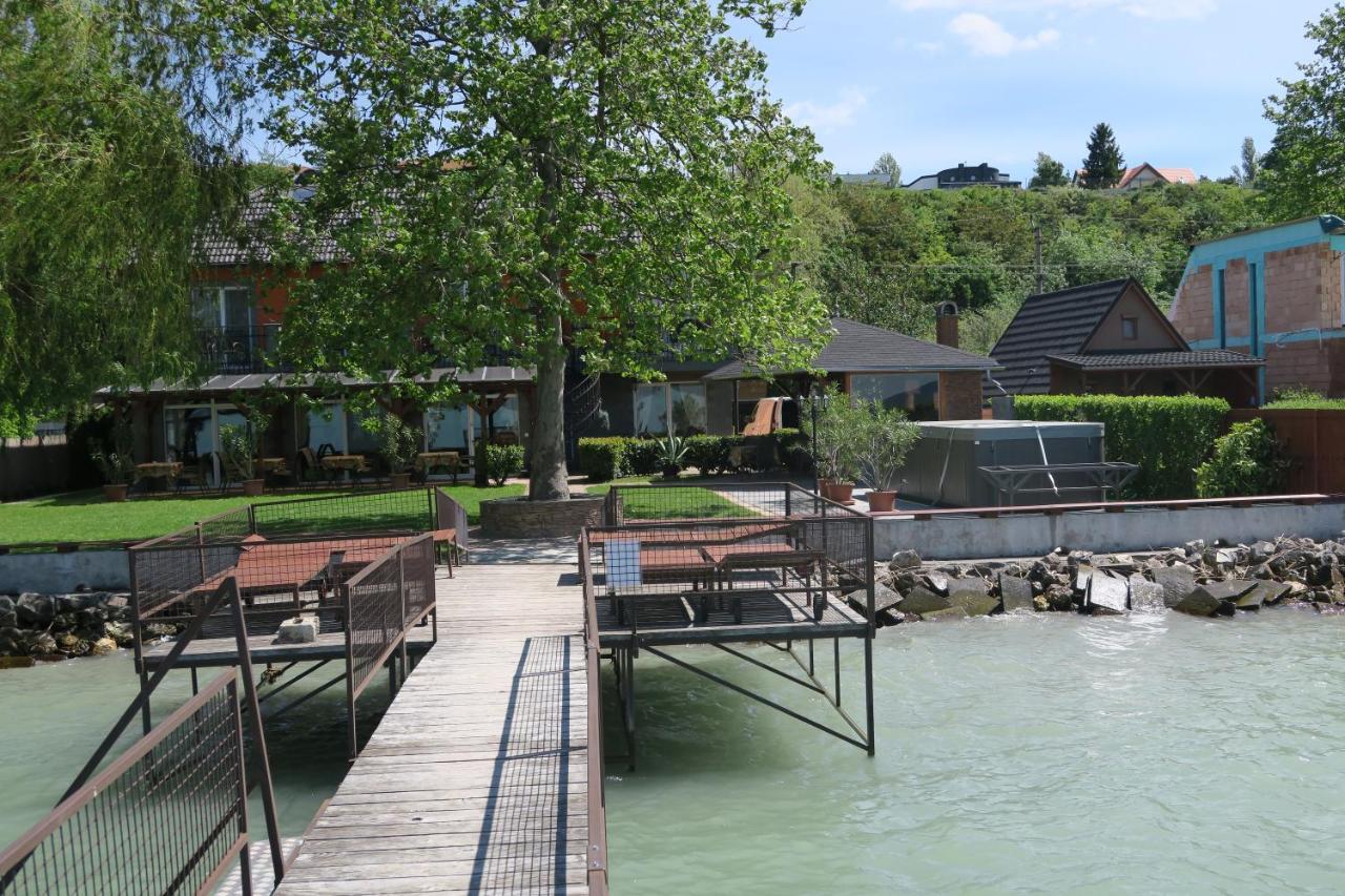 Gránit Villa Balatonszarszo Exterior foto