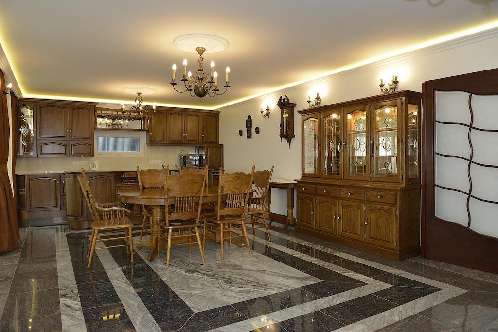 Gránit Villa Balatonszarszo Exterior foto